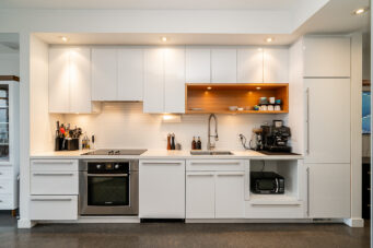 #417 – 256 E. 2nd Avenue